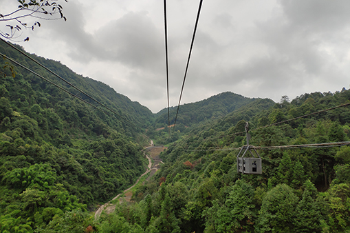 滑索-浙江鵬鳴游樂設(shè)備有限公司